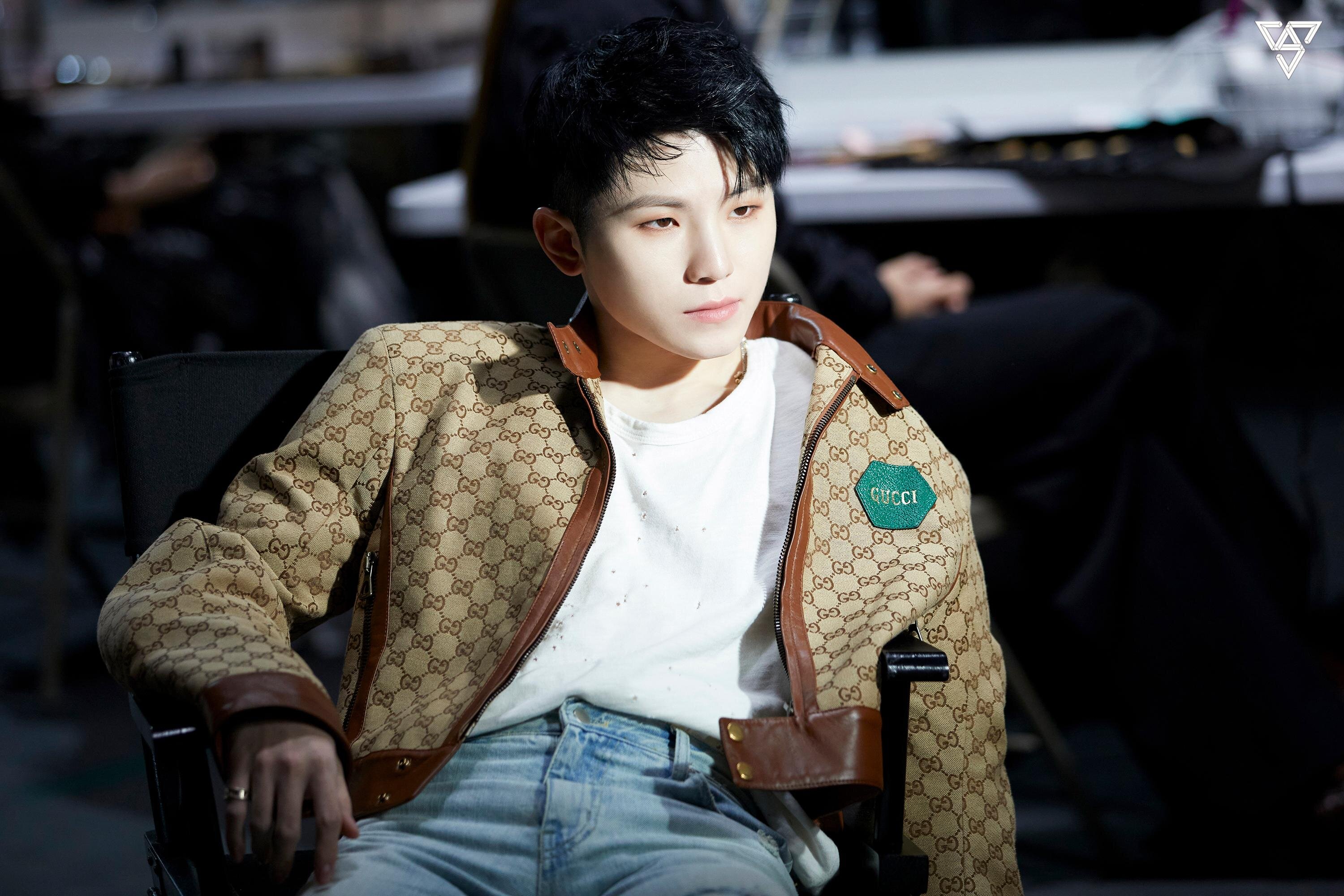 Woozi — 220110 WOOZI 'Ruby' MV Behind Sketch | Weverse HQ Photos