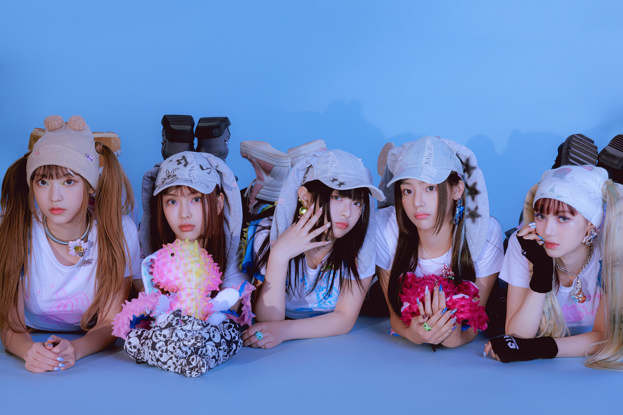 NewJeans — NewJeans 'OMG' Concept Teasers HQ Photos | kpopping