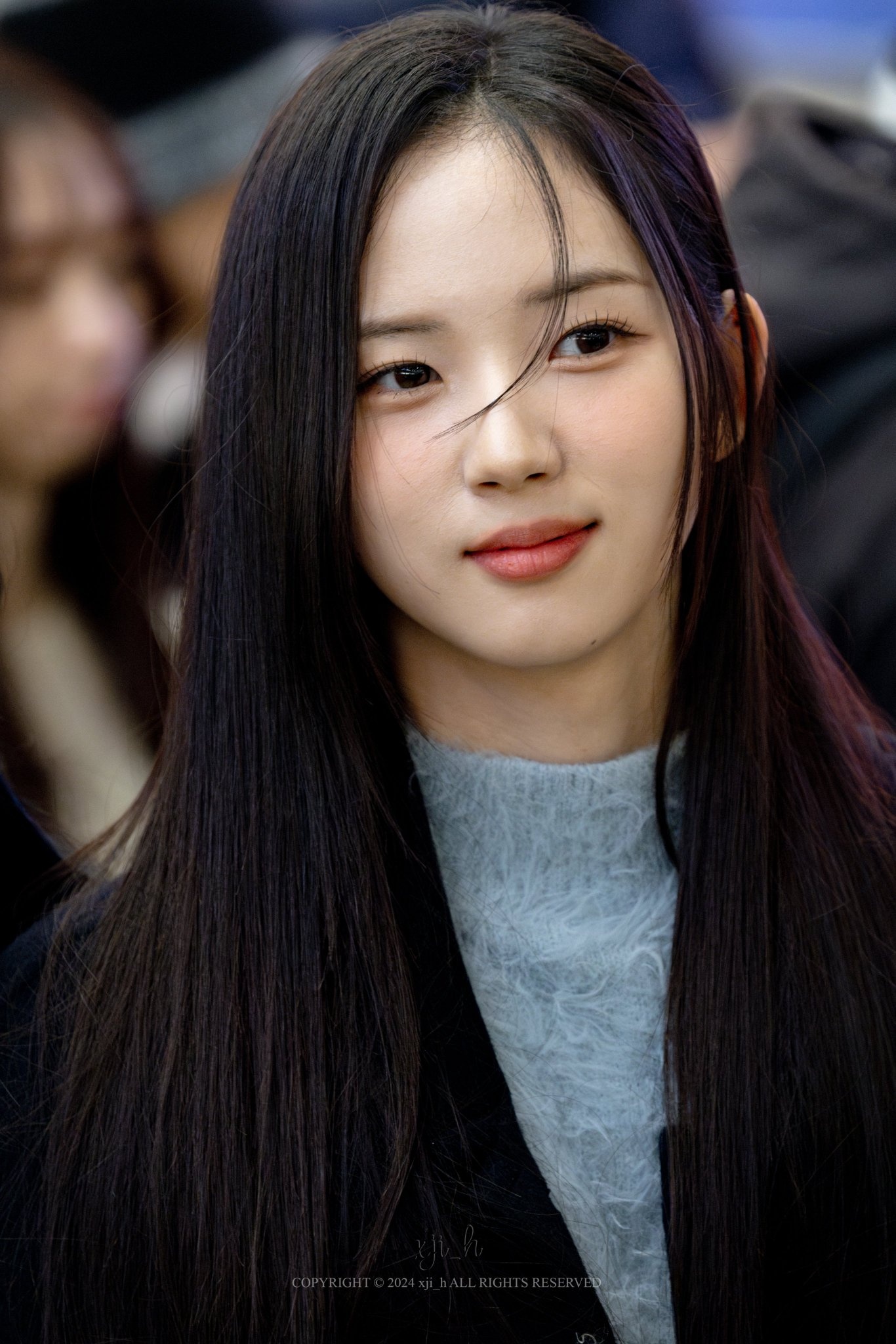 JiWoo — 241124 tripleS JiWoo HQ Photos | kpopping