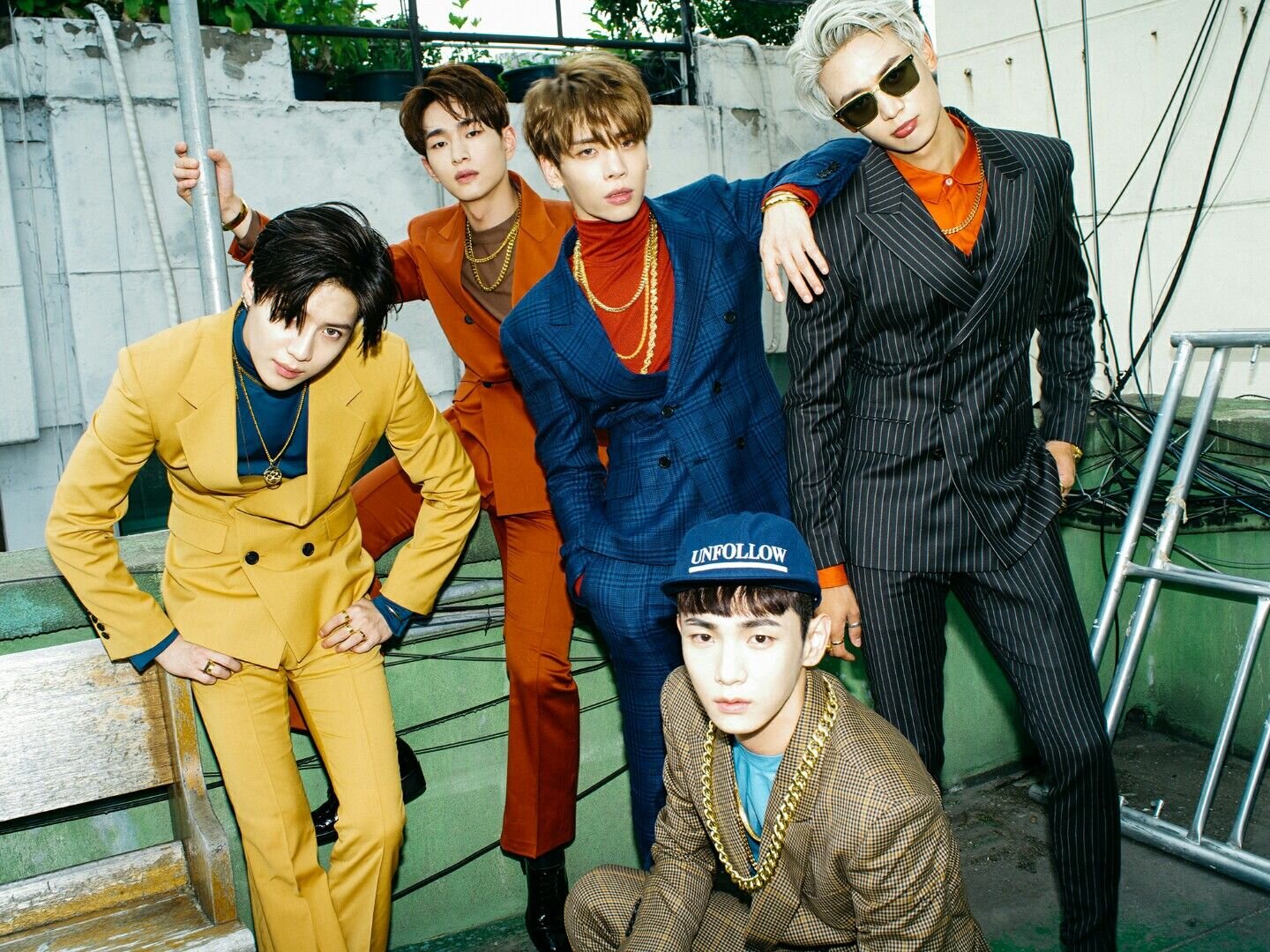 SHINee — SHINee 