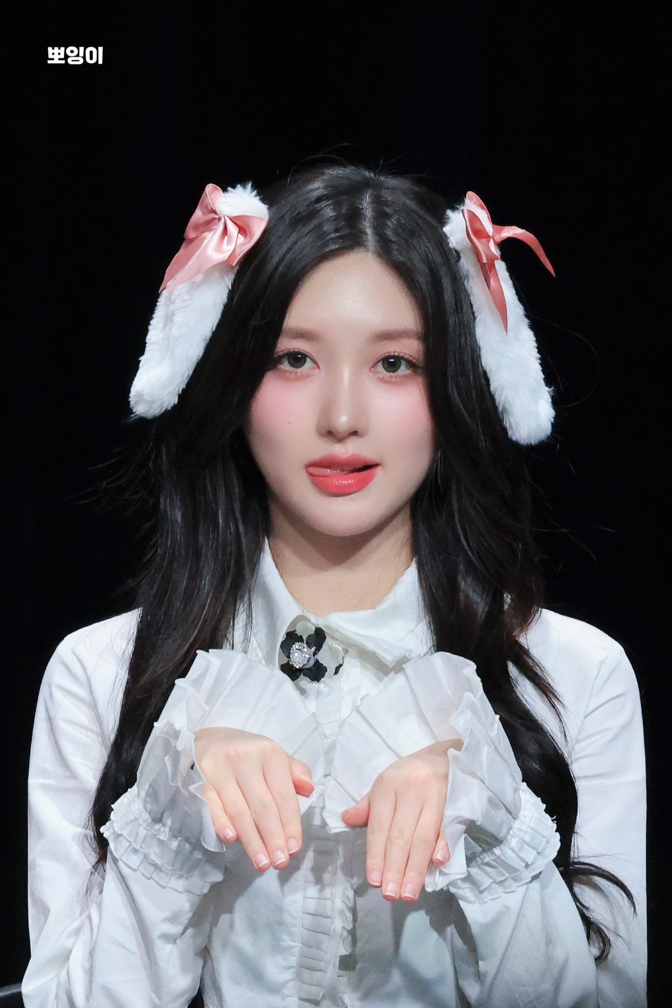Gaeul — 250207 IVE Gaeul - at Fansign Event HQ Photos | kpopping