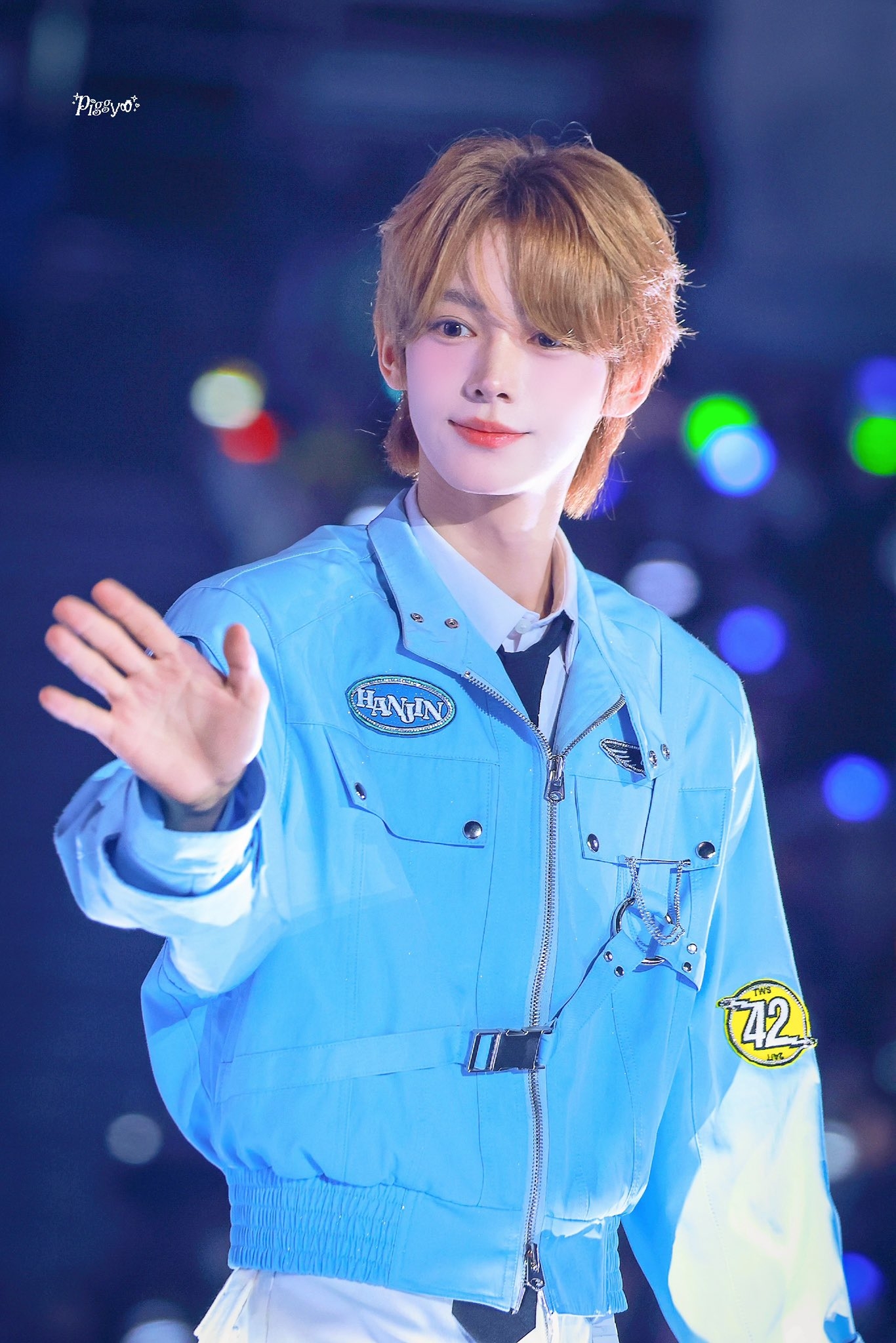 Hanjin — 251214 TWS Hanjin at KBS Music Bank Festival in Tokyo HQ