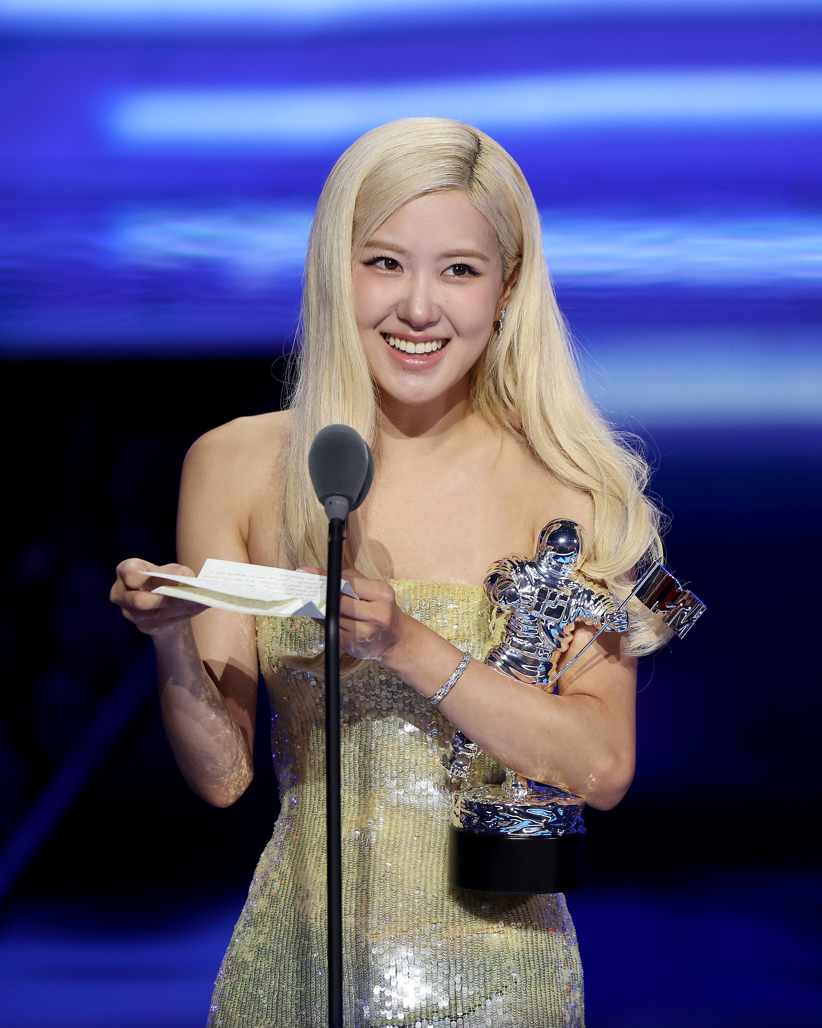 Rosé — 250908 - ROSÉ at the 2025 MTV Video Music Awards HQ Photos