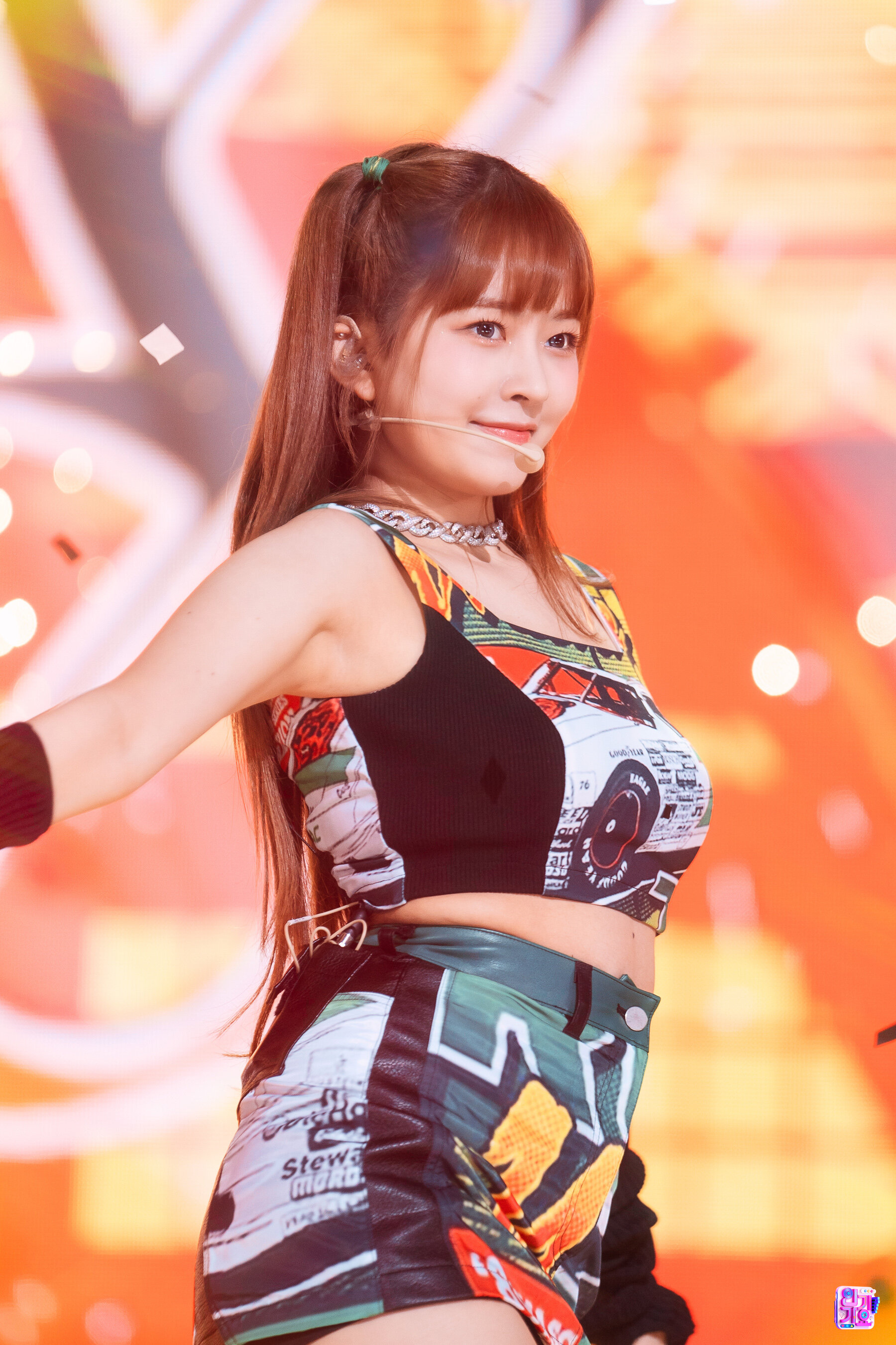 Rei — 220918 IVE Rei - 'After LIKE' at Inkigayo HQ Photos | kpopping