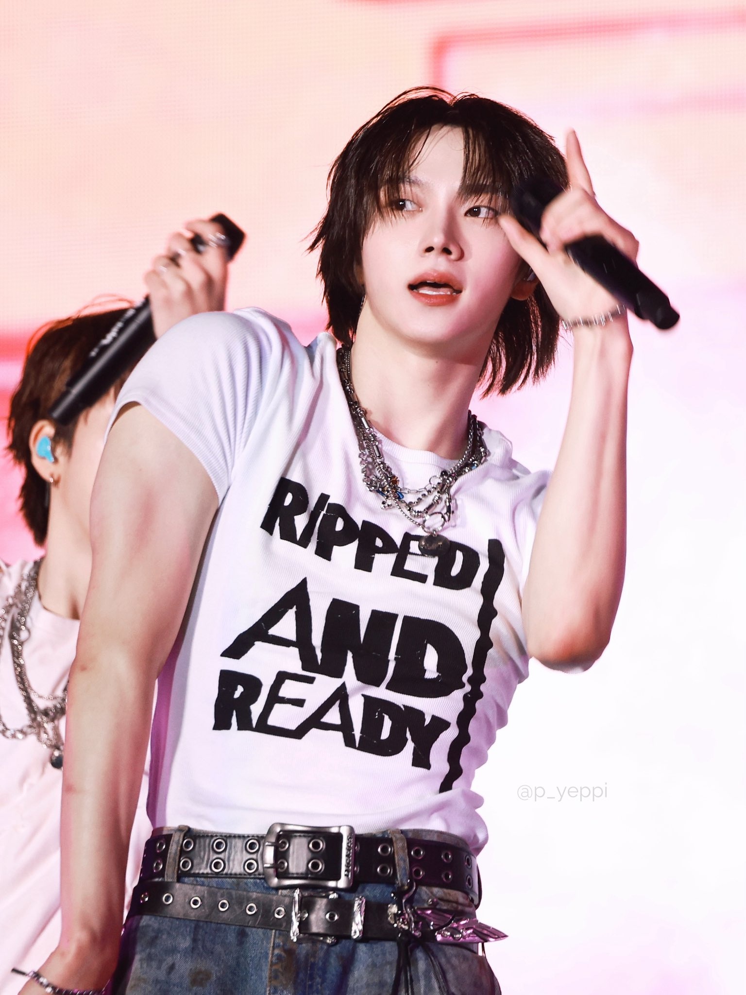 Sungho — 250531 BOYNEXTDOOR SUNGHO AT 2025 WEVERSE CON FESTIVAL HQ