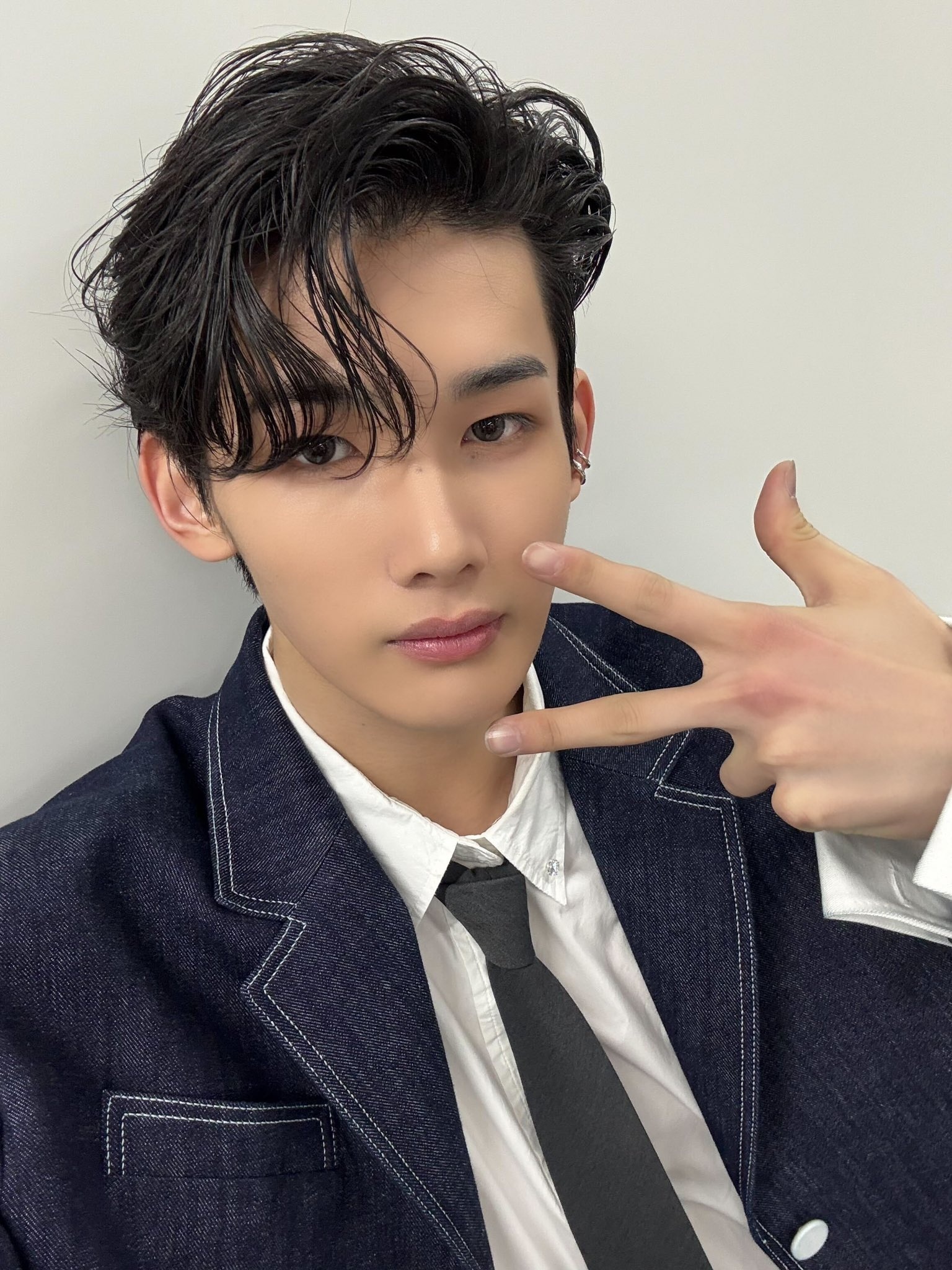 Jo — 250330 - &TEAM Members Twitter Update with JO HQ Photos