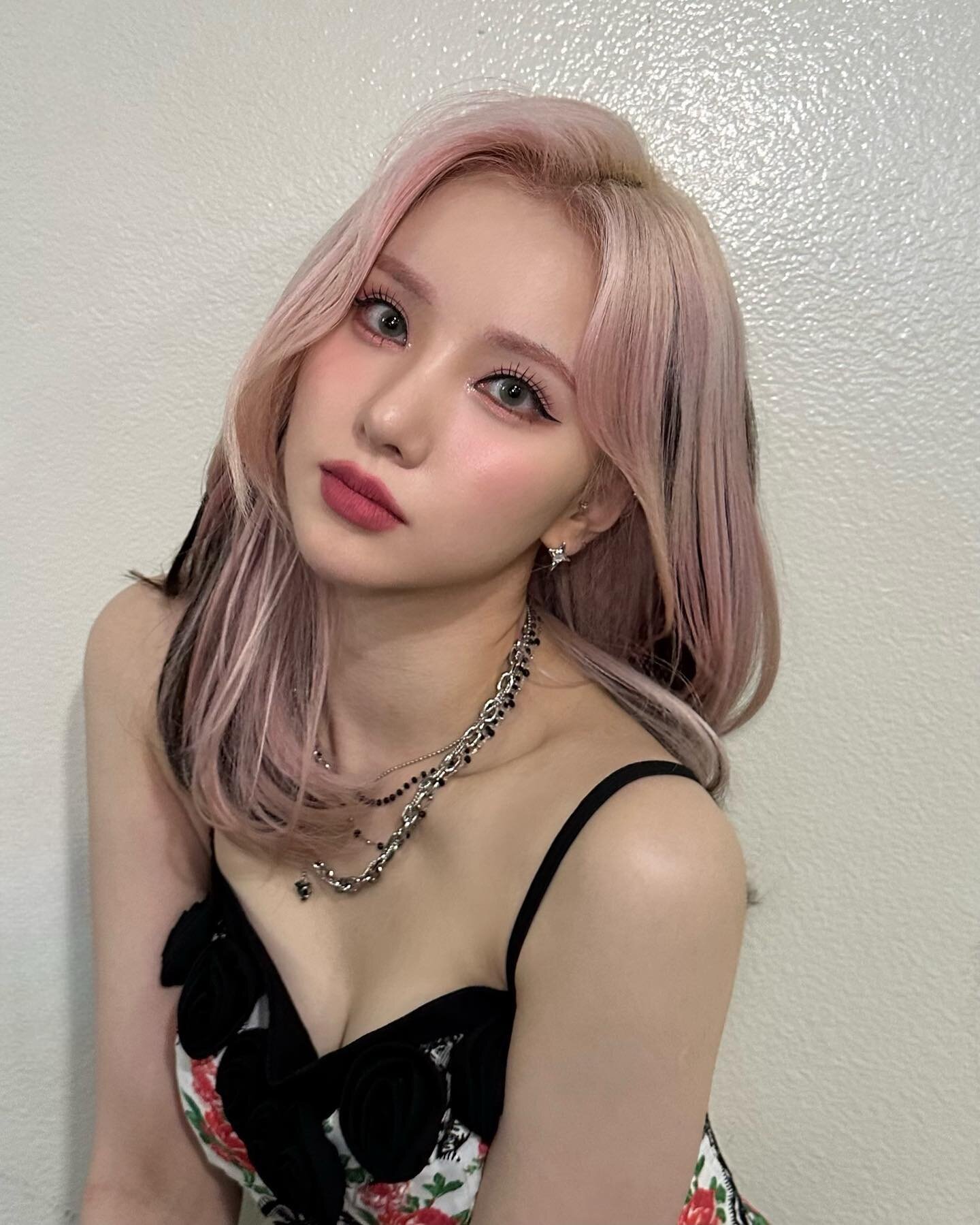 ViViZ KCON Japan 2023トレカ　EUNHA アウトレット長島 価格 ViViZ KCON Japan 2023トレカ EUNHA