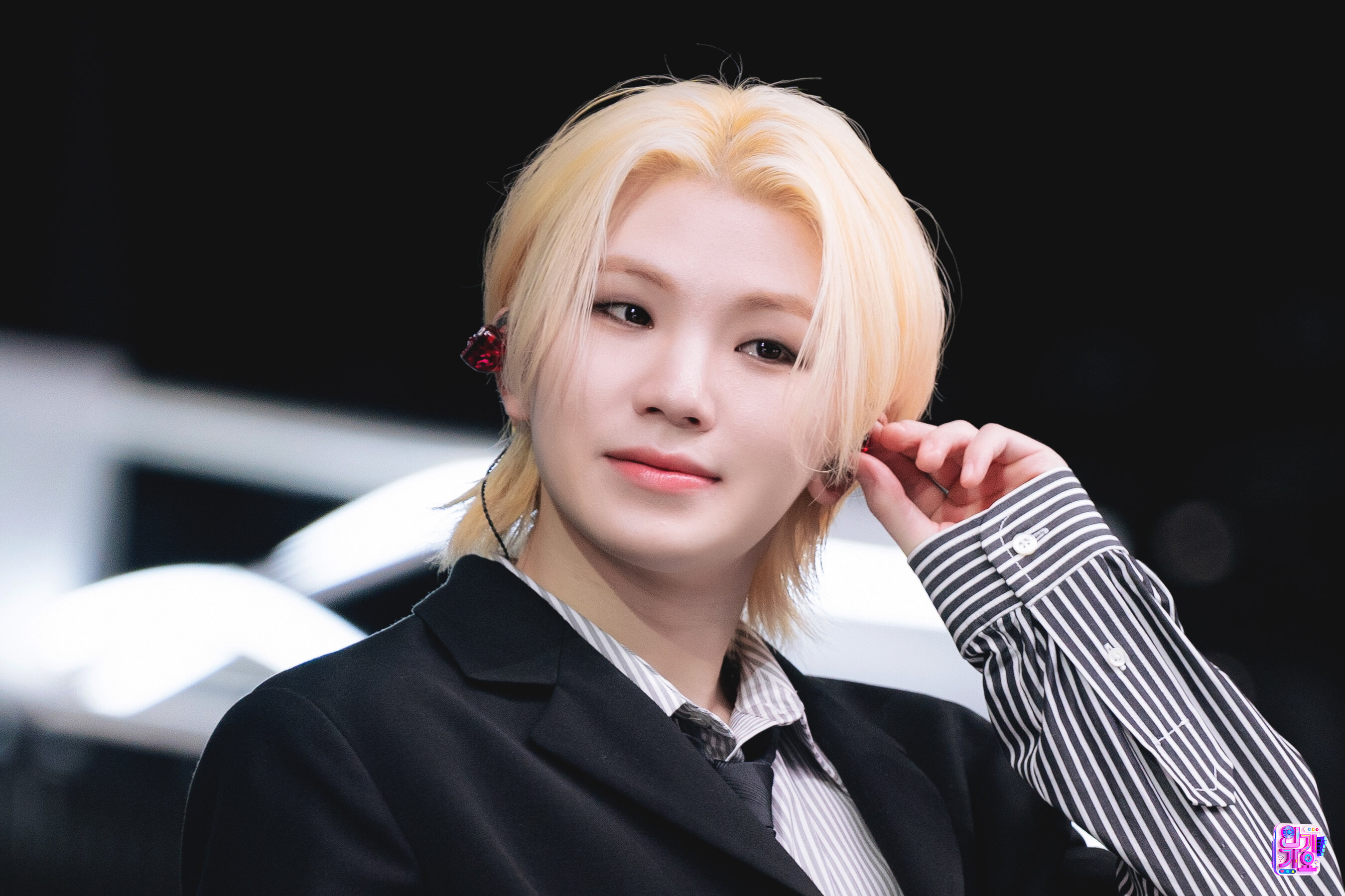 Woozi — 240512 SEVENTEEN Woozi - 'MAESTRO' at Inkigayo HQ Photos