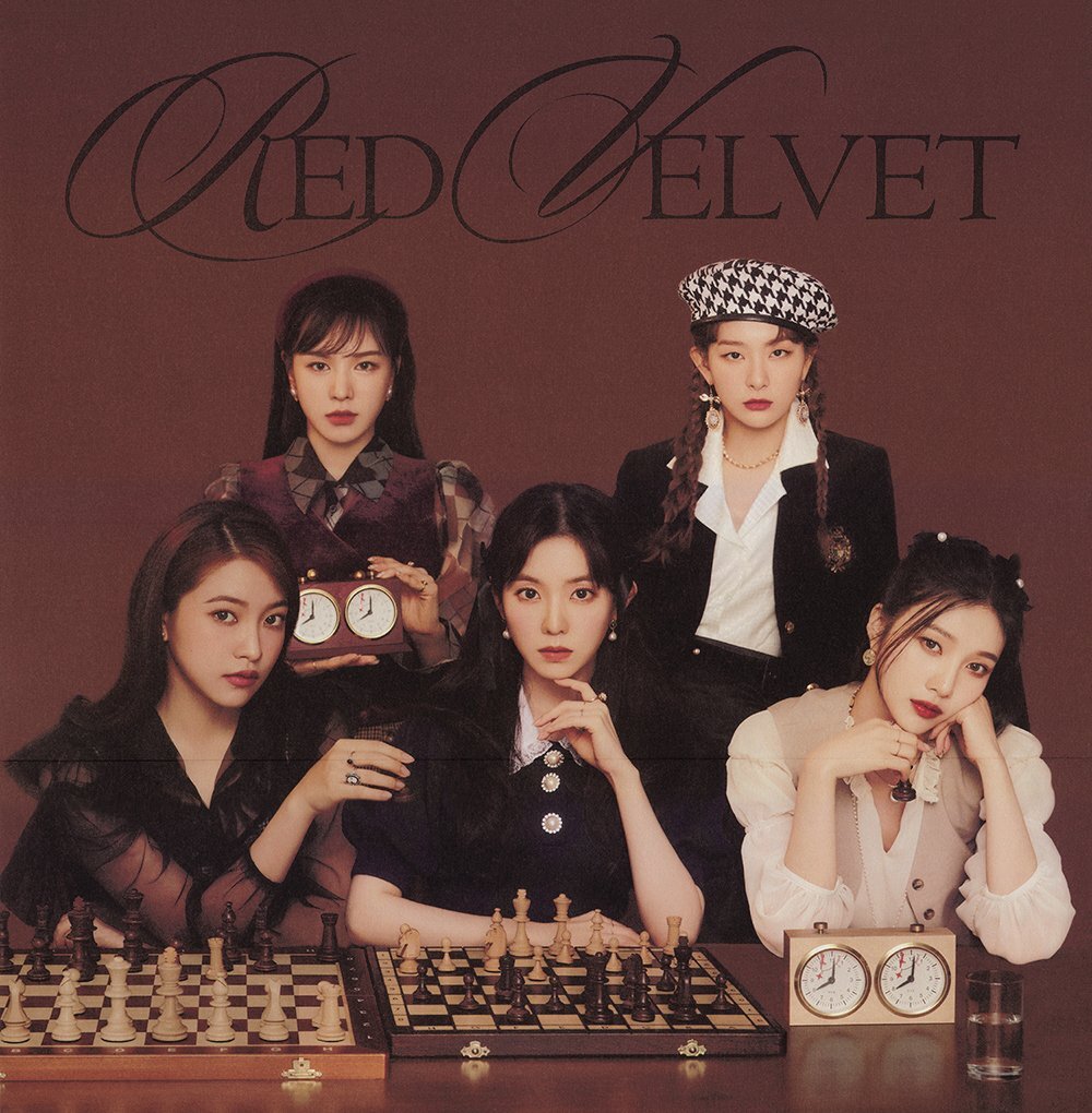 Red Velvet — Red Velvet 2022 Season's Greetings (Scans) HQ Photos