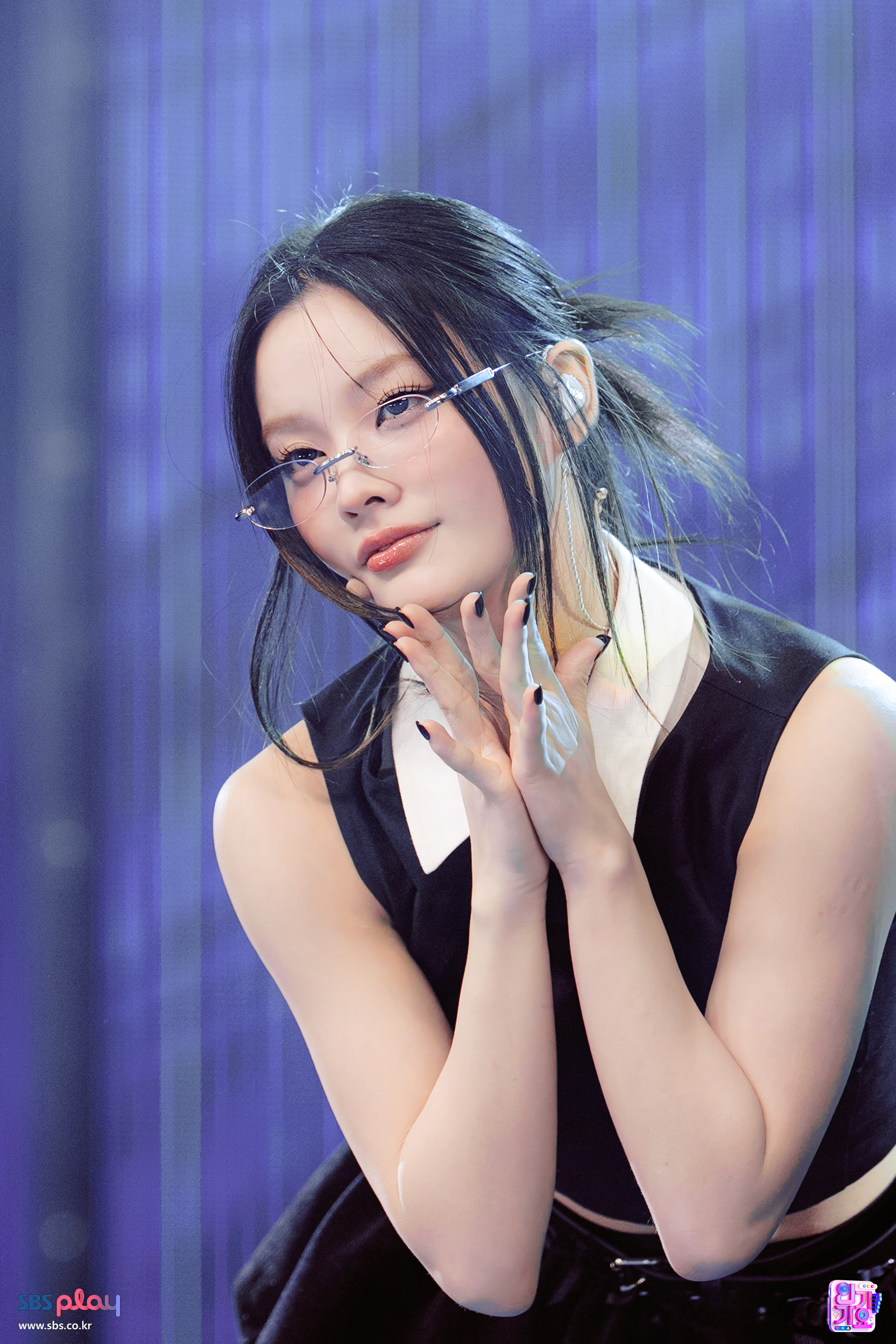 Iroha — 260111 Iroha “NOT CUTE ANYMORE” at SBS Inkigayo On-Site