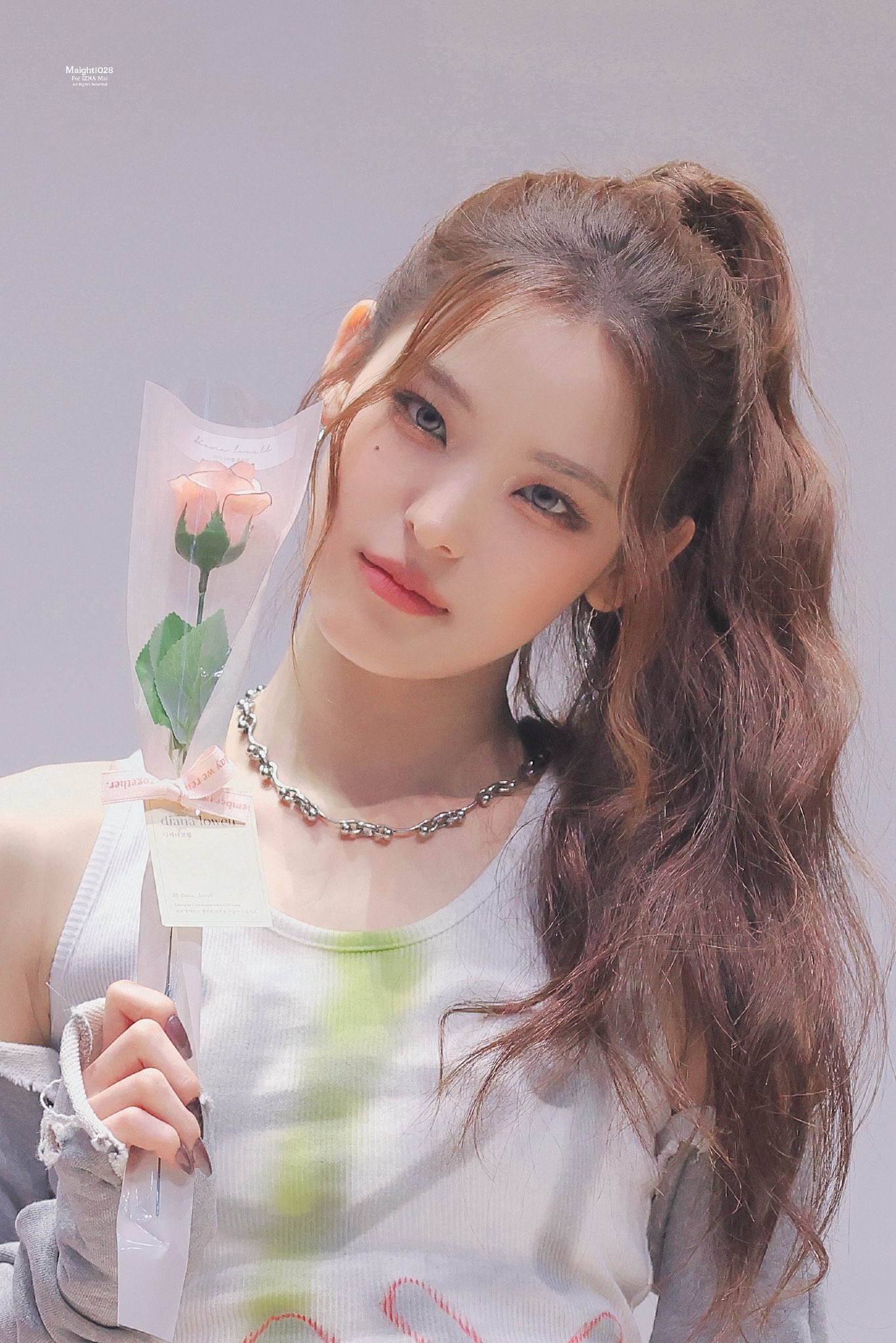 Mai — 251102 izna Mai at Fansign Event HQ Photos | kpopping
