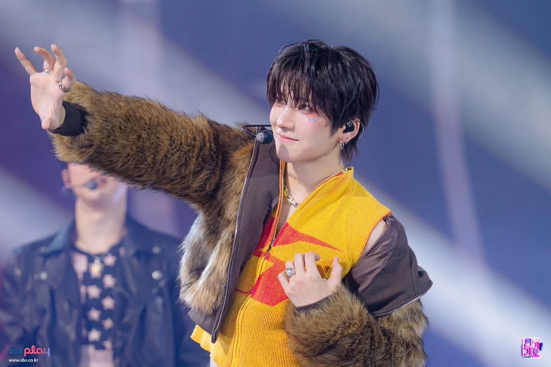 ペンミ　YUMA Yuma — 251116 &TEAM Yuma - 'Lunatic' at Inkigayo HQ Photos | kpopping