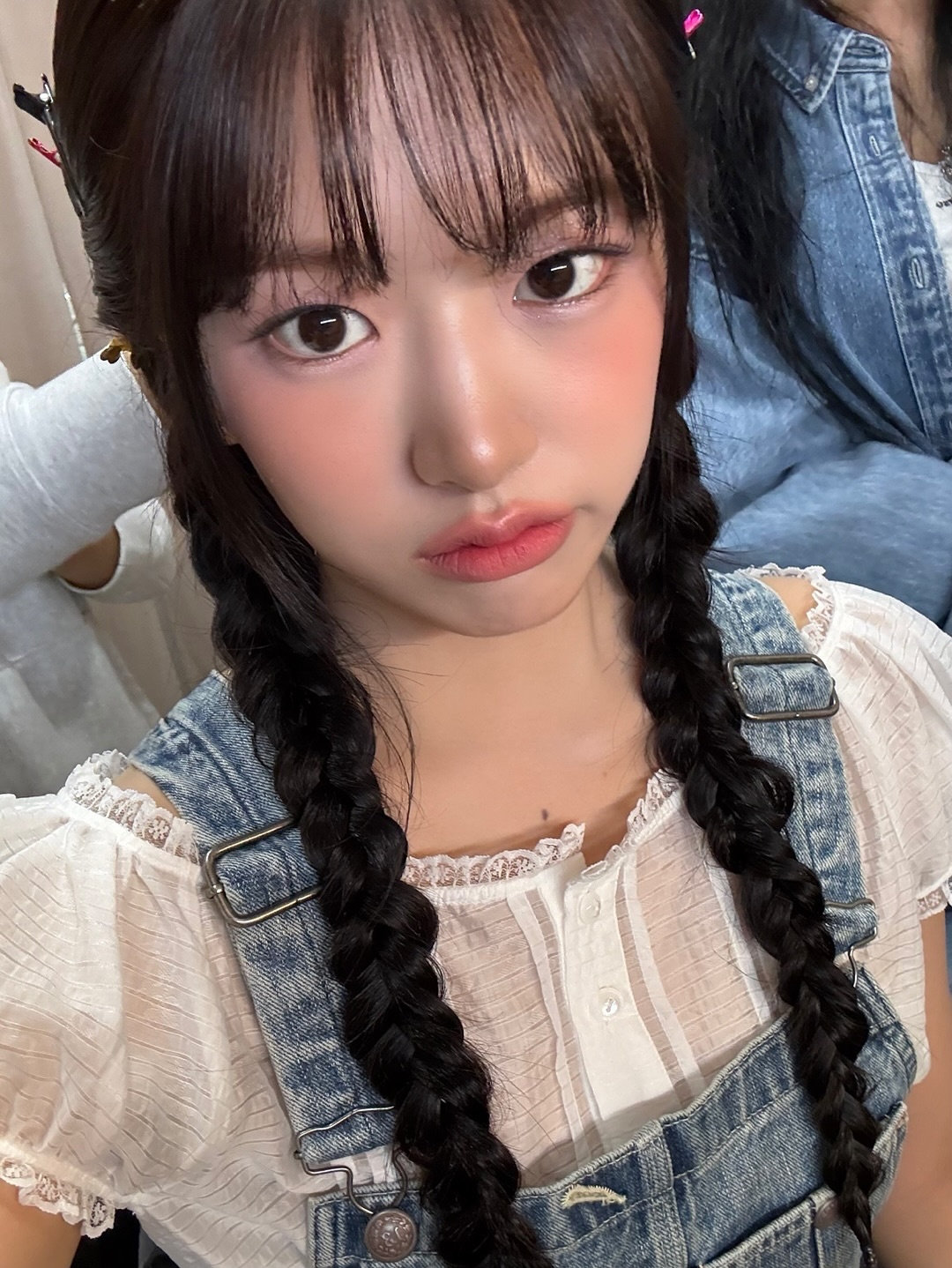 Yujin — 250530 - AN YUJIN SNS Updates HQ Photos | kpopping