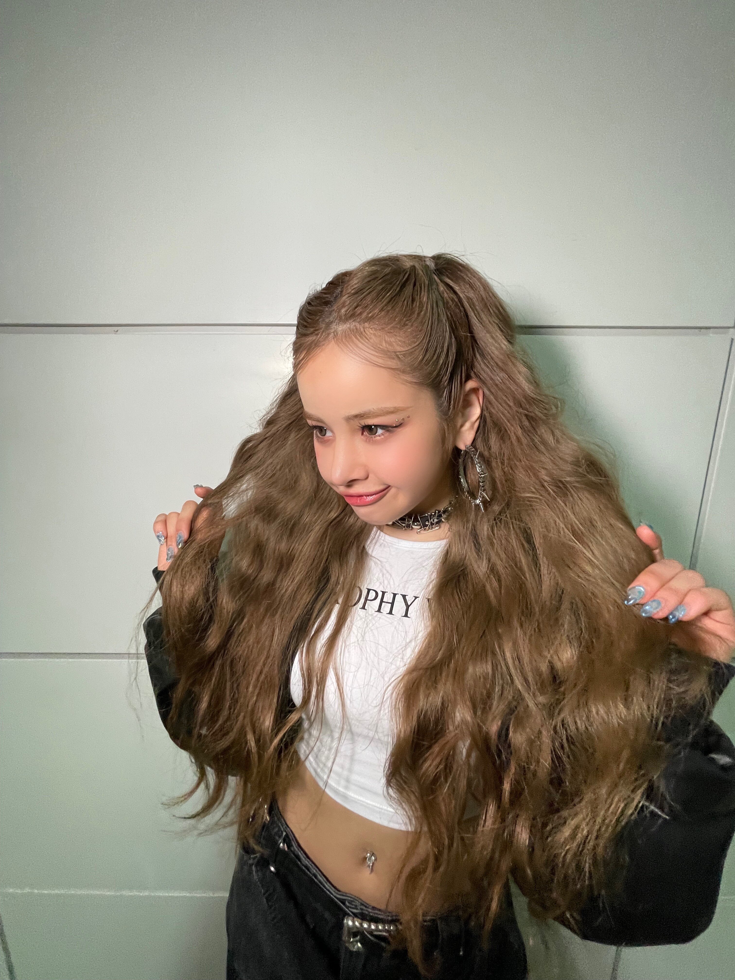 Harvey — 220208 XG Harvey Twitter Update HQ Photos | kpopping