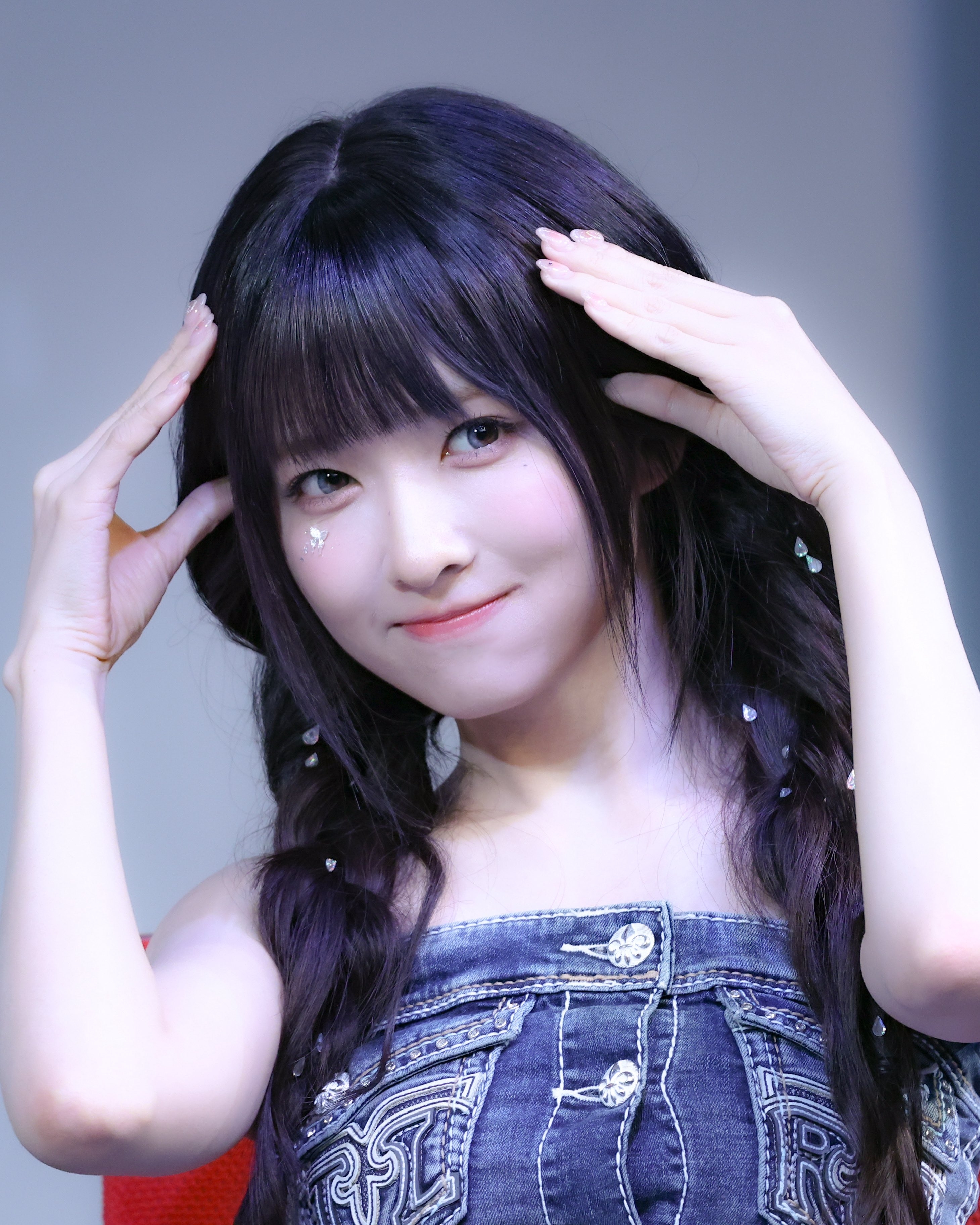 MiU — 250912 MiU at Everline Fansign HQ Photos | kpopping