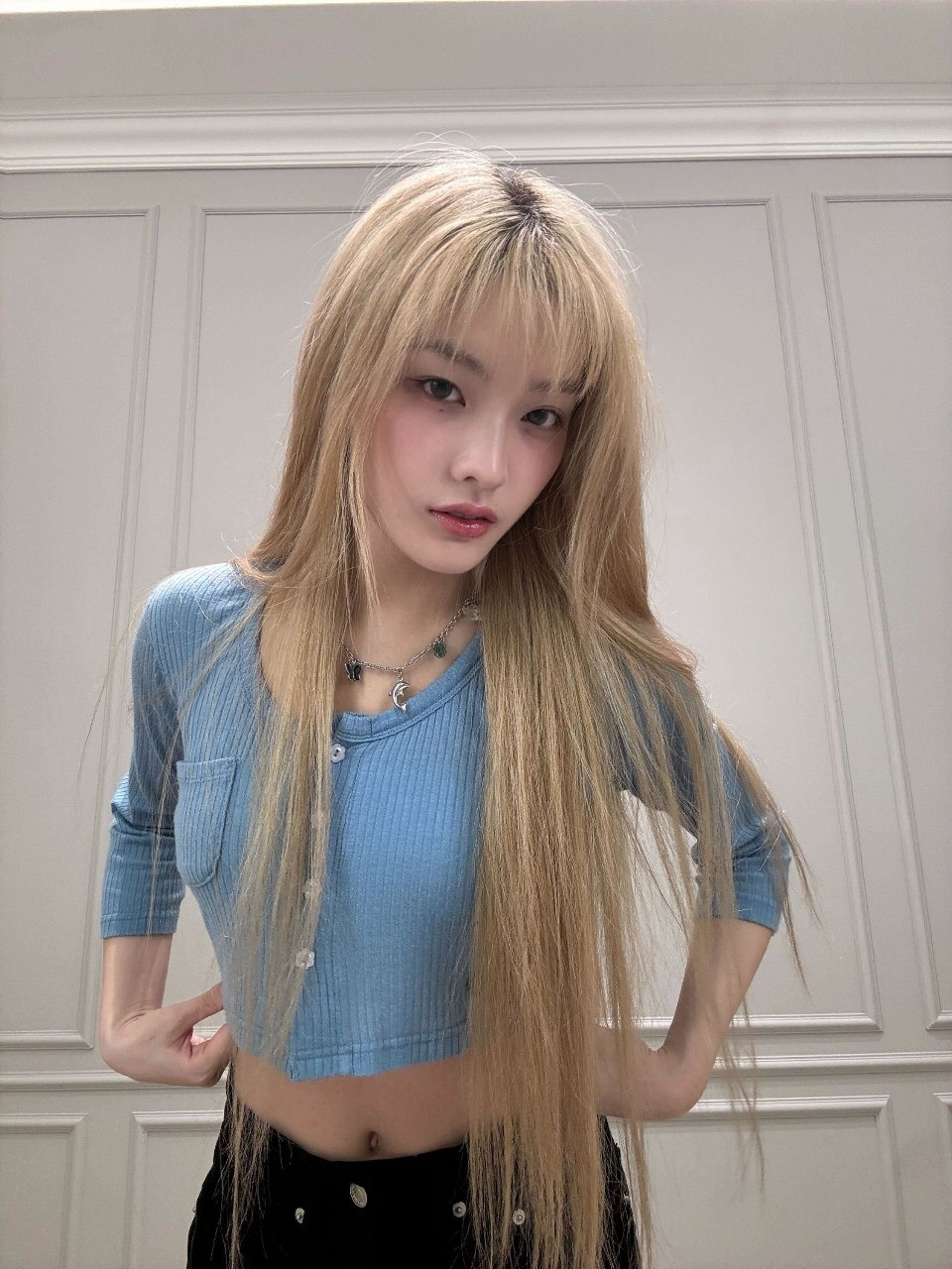Iroha — 240729 ILLIT Twitter Update - Iroha HQ Photos | kpopping
