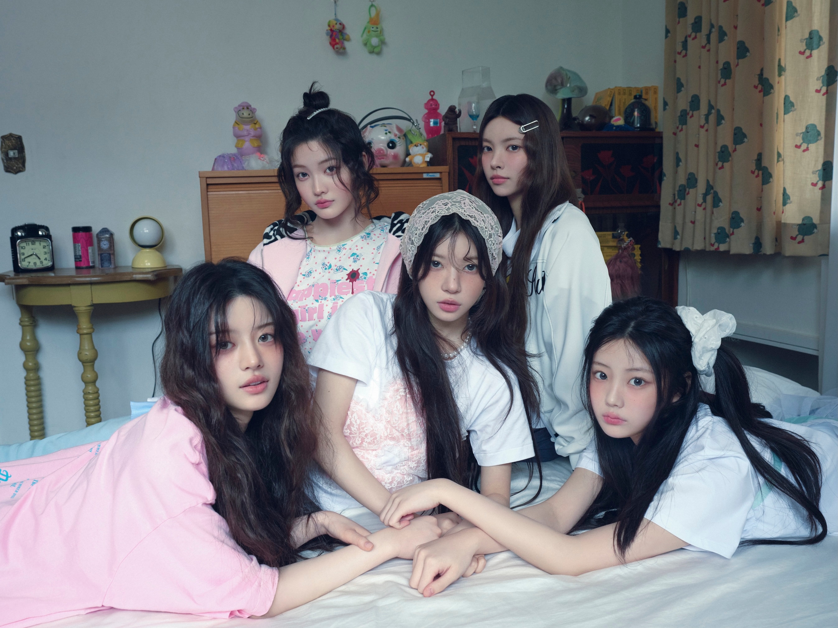 ILLIT — ILLIT 1st JAPANESE SINGLE '時よ止まれ' CONCEPT PHOTOS HQ